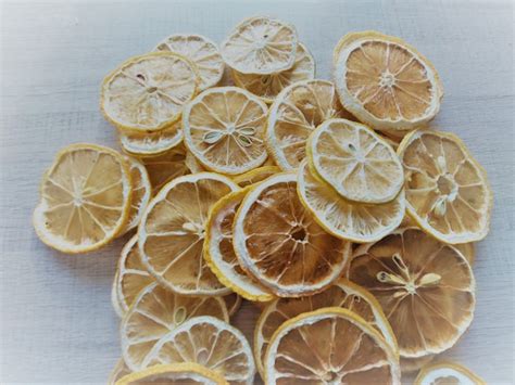 Dried Lemon Slices, Dried Natural Fruits, Dried Lemon for Warm Drinks ...