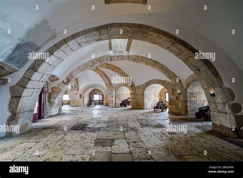 Belem tower interior hi-res stock photography and images - Alamy