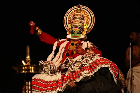 Indian Traditional Dance: Kathakali