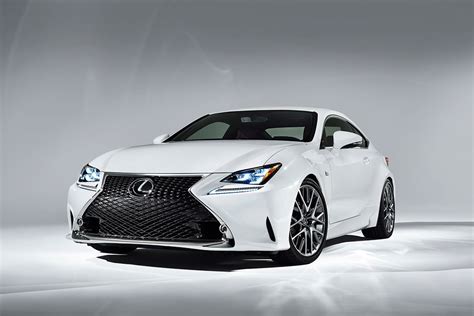 2015 Lexus RC350 F Sport Coupe - HD Pictures @ carsinvasion.com