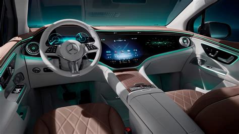 Mercedes-Benz EQE SUV Reveals Its Interior | American Luxury