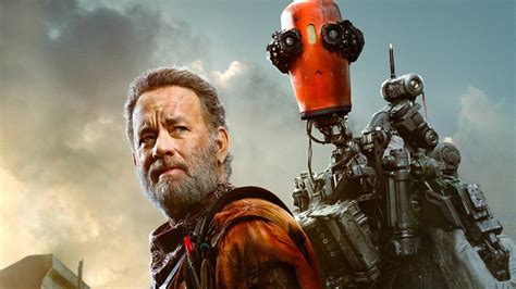 Finch Review: Tom Hanks, a Dog, & Amazing Robot Fuel Sci-Fi Road Trip | IndieWire