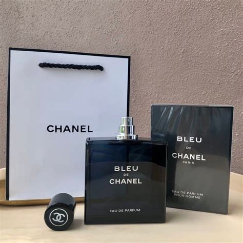 BLEU DE CHANEL BLEU DE CHANEL SET WITH EAU DE TOILETTE SPRAY 100 ML AND DEODORANT STICK 60 G ...