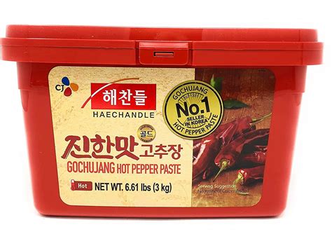 CJ Haechandle Gochujang, Hot Pepper Paste (Korean Spicy Red Chile Paste ...