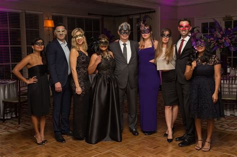 The Best Masquerade Ball Ideas: 40th Birthday Party Themes - Twinspirational