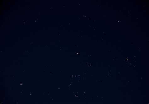 Shot this on pitch-black night, Can you spot the stars? : r/Solar_System