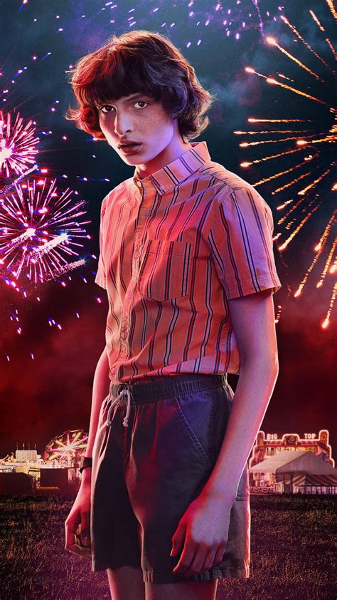 Download Stranger Things 3 Mike Wheeler Wallpaper | Wallpapers.com