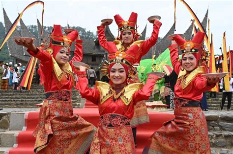 Minangkabau art and culture festival | Arab News