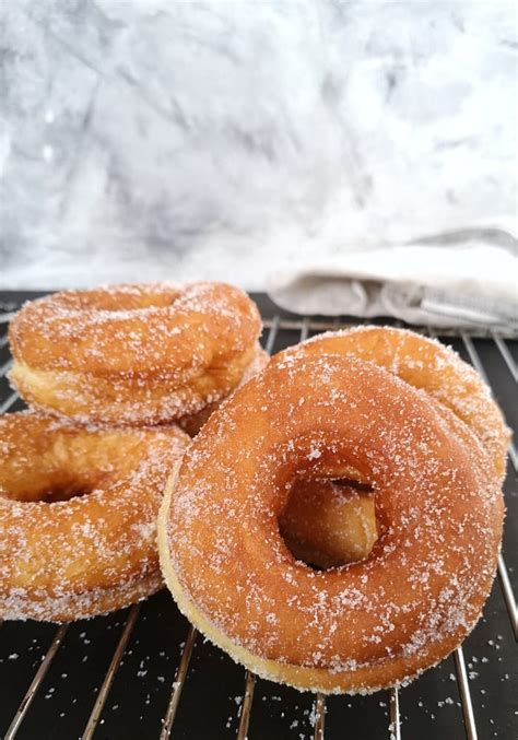 Yeast Doughnuts | How to make Doughnuts with Yeast