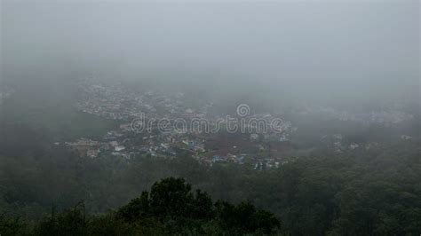 Doddabetta Peak in Cloud Ooty National Park View Trip Photo Stock Image - Image of hill, cliffs ...