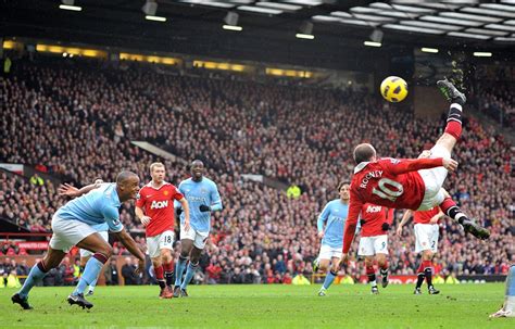 PsBattle: Wayne Rooney's bicycle kick! : photoshopbattles