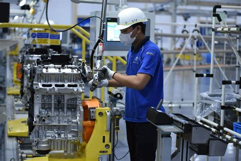 New Hi-Tech Engine Assembly Line Unveiled by Proton in Tanjung Malim ...