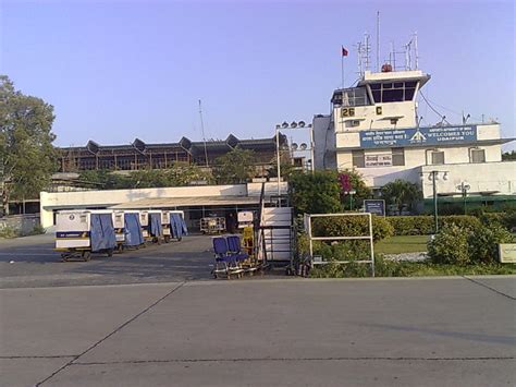 Lake City Udaipur: Udaipur Airport Wallpaper