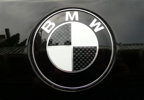 BMW Logo Meaning and History [BMW symbol]