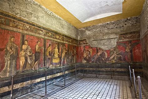 PHOTO: Frescoes in the Villa dei Misteri at Pompeii