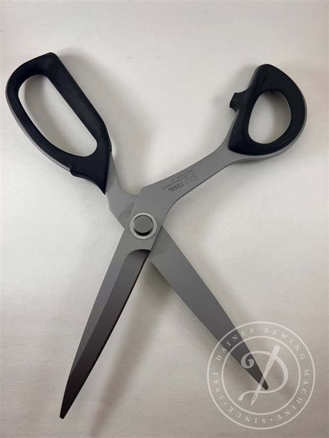 10" Left Handed Tailoring Shears KAI 7250L Scissors