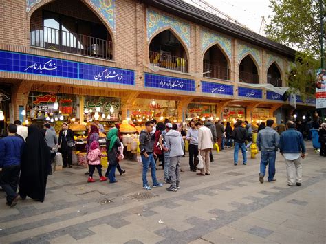 Tehran Grand Bazaar | The world's largest indoor market - Irantripedia