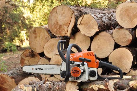 Stihl vs. Husqvarna Chainsaws: a Comparision