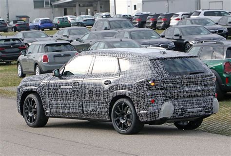 2022 BMW X8 / X8 M Spied in Detail, Hybrid Hides Strange Exhaust ...