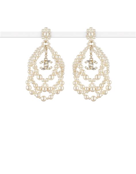 CHANEL Fashion - Earrings | Joias chanel, Jóias de luxo, Brincos chanel