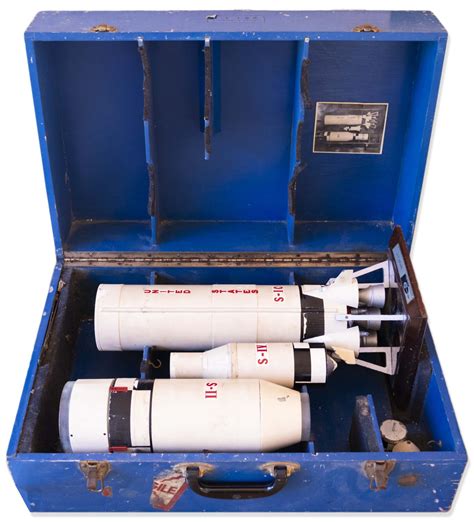 Sell or Auction Your Original Vintage Apollo 11 Saturn V Rocket Model