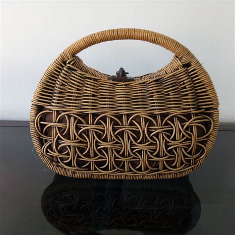 Tas rotan anyaman on Carousell