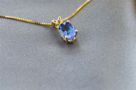 Tanzanite Necklace – Yankee Goldsmiths