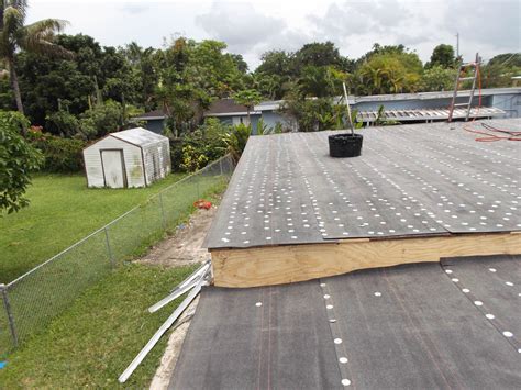 Roof Repairs & New Roofs in Miami New Flat Roof and Repair