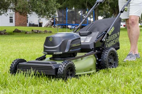 Green Machine Battery-Powered Lawn Mower Review - Pro Tool Reviews