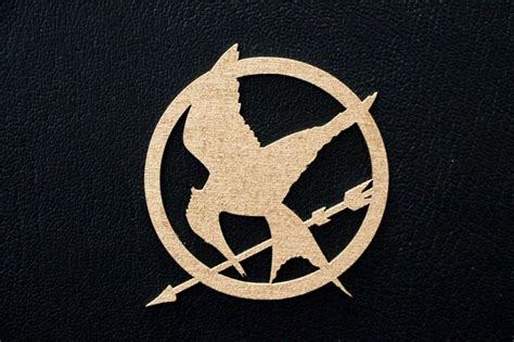 Hunger Games Mockingjay iPad / Tablet / Kindle / eReader Cover - Geekify Inc