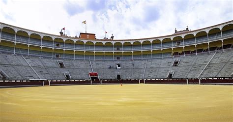 Audio guide PLAZA DE TOROS - History - Tour Guide | MyWoWo