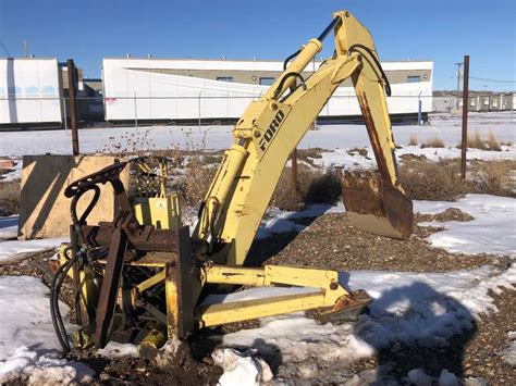 Ford 3 Point Backhoe - Smith Sales Co. Auctioneers