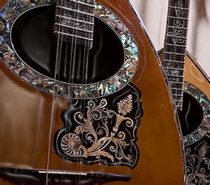 Bouzouki’s evolution from 3 to 4 strings | BouzoukiGreek