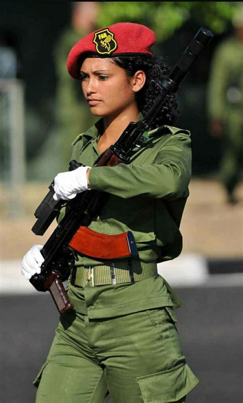 Female Cuban🇨🇺 special Forces Soldier. ( La Fuerzas Especiales de Cuba Las Avispas Negras ...