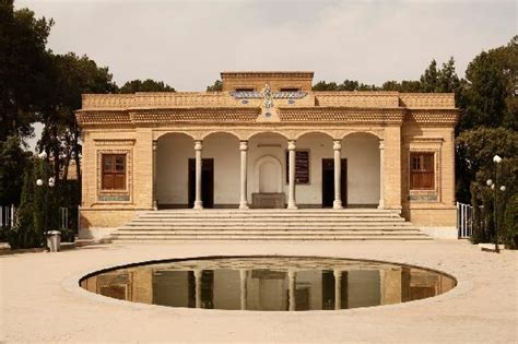 Zoroastrian Fire Temple - Picture of Zoroastrian Fire Temple, Yazd ...