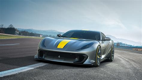 2021 Ferrari 812 Competizione | Technical Specs, Fuel consumption, Dimensions