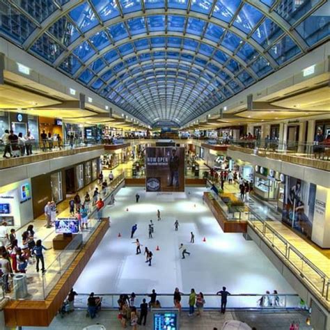 Ice Skating Rinks near me: Ice at the Galleria, Houston | Shopping center, Houston galleria, Mall