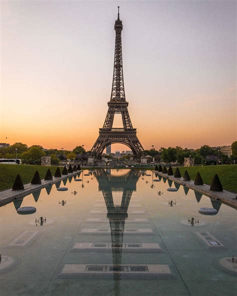 40 Famous Landmarks in France (100% worth a visit) - Kevmrc