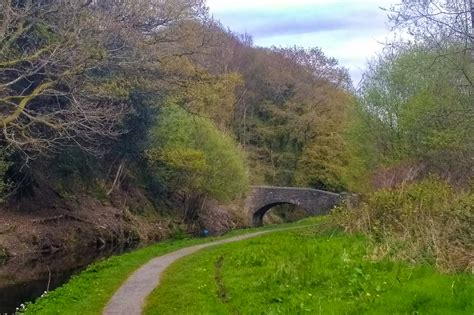 Swansea Canal - Pontardawe to Ystalyfera | Tawe Bikes