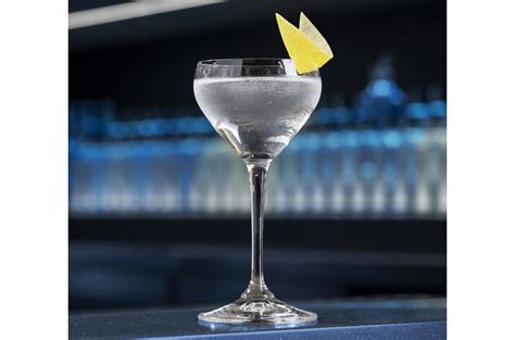 Bombay Sapphire Distillery - Vespear Martini