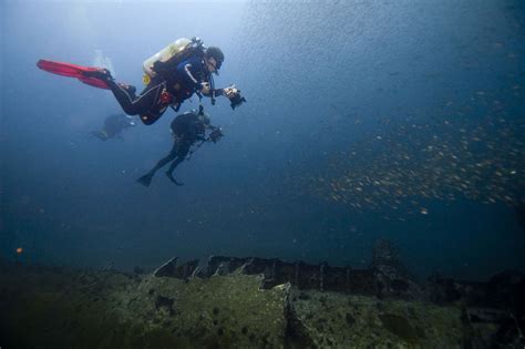 Scientists Turn Deep Sea Hydrothermal Vents Into Gigantic Batteries for Ocean Exploration ...