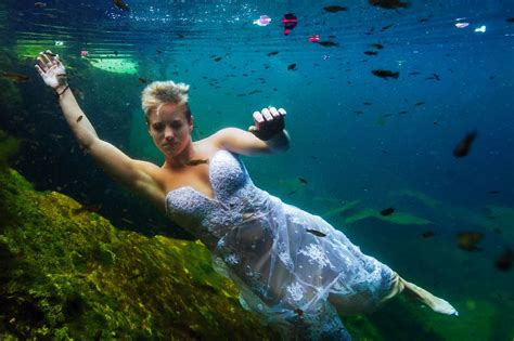 Underwater Trash-the-Wedding-Dress Shoot | POPSUGAR Love & Sex Photo 79