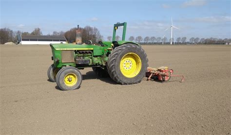 John Deere 2030 Specs and data - United Kingdom