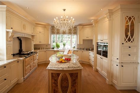 Broadway Mayfair Victorian Kitchen - Handmade Bespoke Kitchens by Broadway | London and Essex