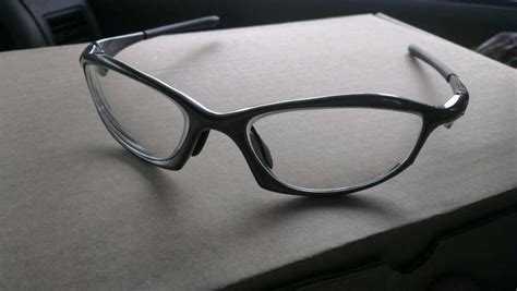 Oakley Prescription Glasses & Sunglasses: Ultimate Buyer's Guide