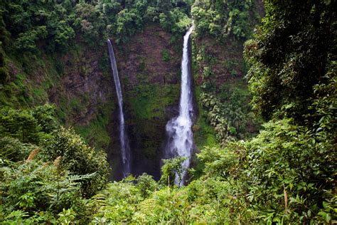 5 Must-See Waterfalls in Laos! • EXPLORE LAOS