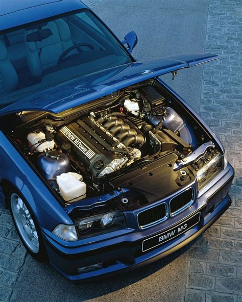 Guide: BMW E36 M3 3.2 Evolution — Supercar Nostalgia