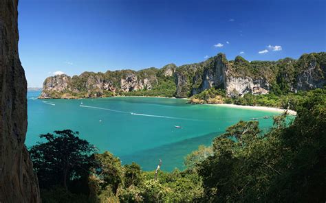 Railay Beach / Krabi / Thailand // World Beach Guide