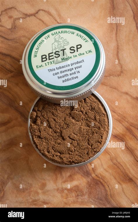 Snuff tobacco hi-res stock photography and images - Alamy