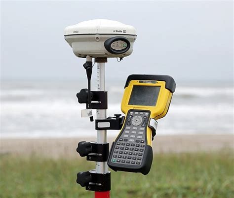 Trimble R8 GNSS RTK GPS Dual Frequency Base And Rover